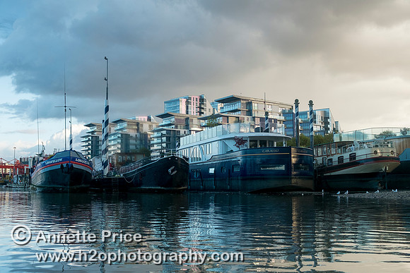 House boats on the south side of the River near Wandsworth. River Thames, London