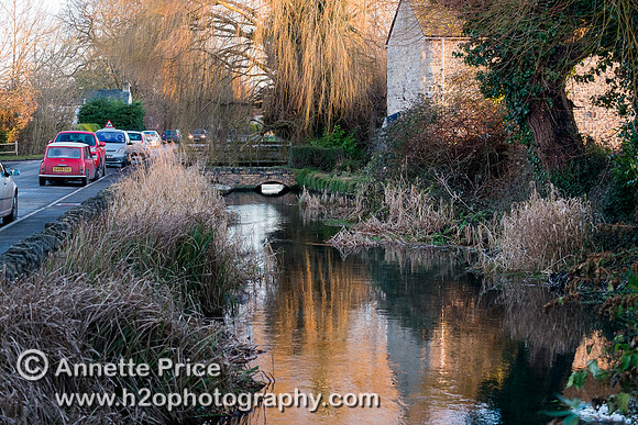 Ashton Keynes village. This is the first village which the River Thames flows through.