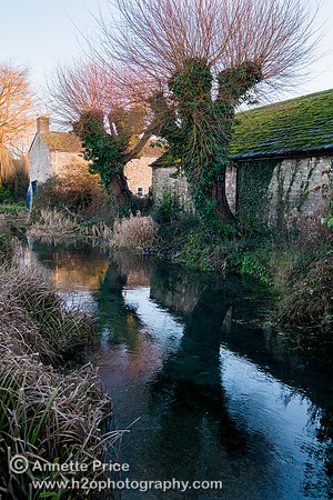 Ashton Keynes village. This is the first village which the River Thames flows through.