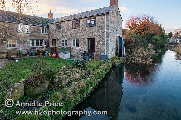 Ashton Keynes village. This is the first village which the River Thames flows through.