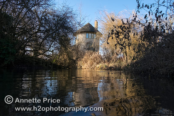 River Thames, Lower Mill Estate, UK