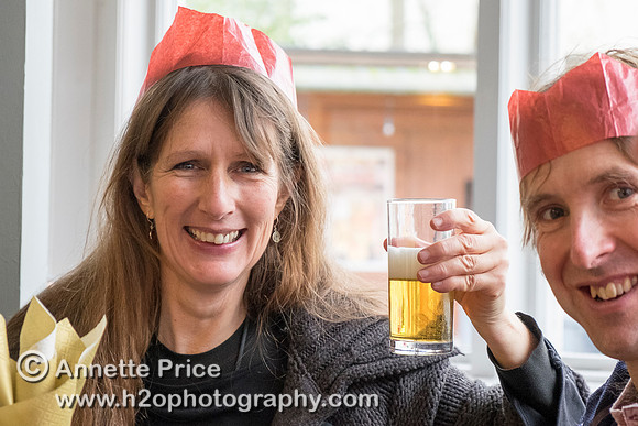 Putney Bridge Canoe Club paddle to the Ship pub in Mortlake for Christmas Dinner